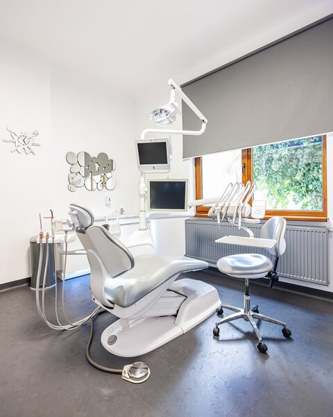 DentalCrew - Clinica Stomatologica